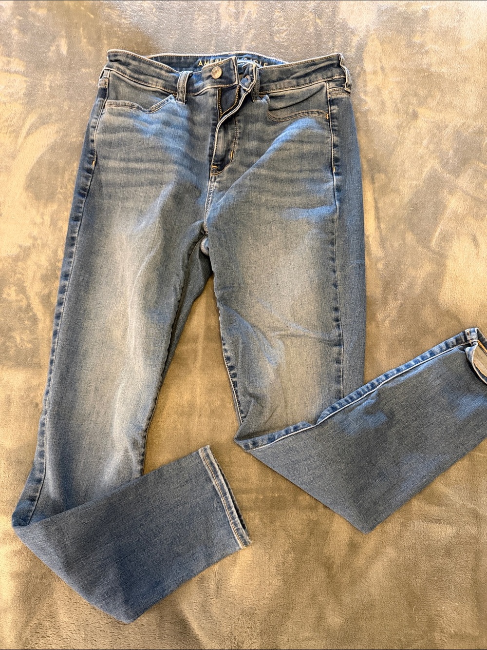 Woman’s American Eagle High Rise Jegging size 10R